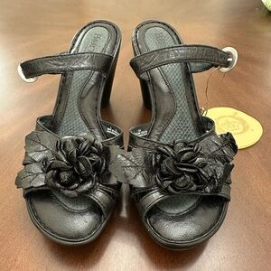 Comfortable black heels